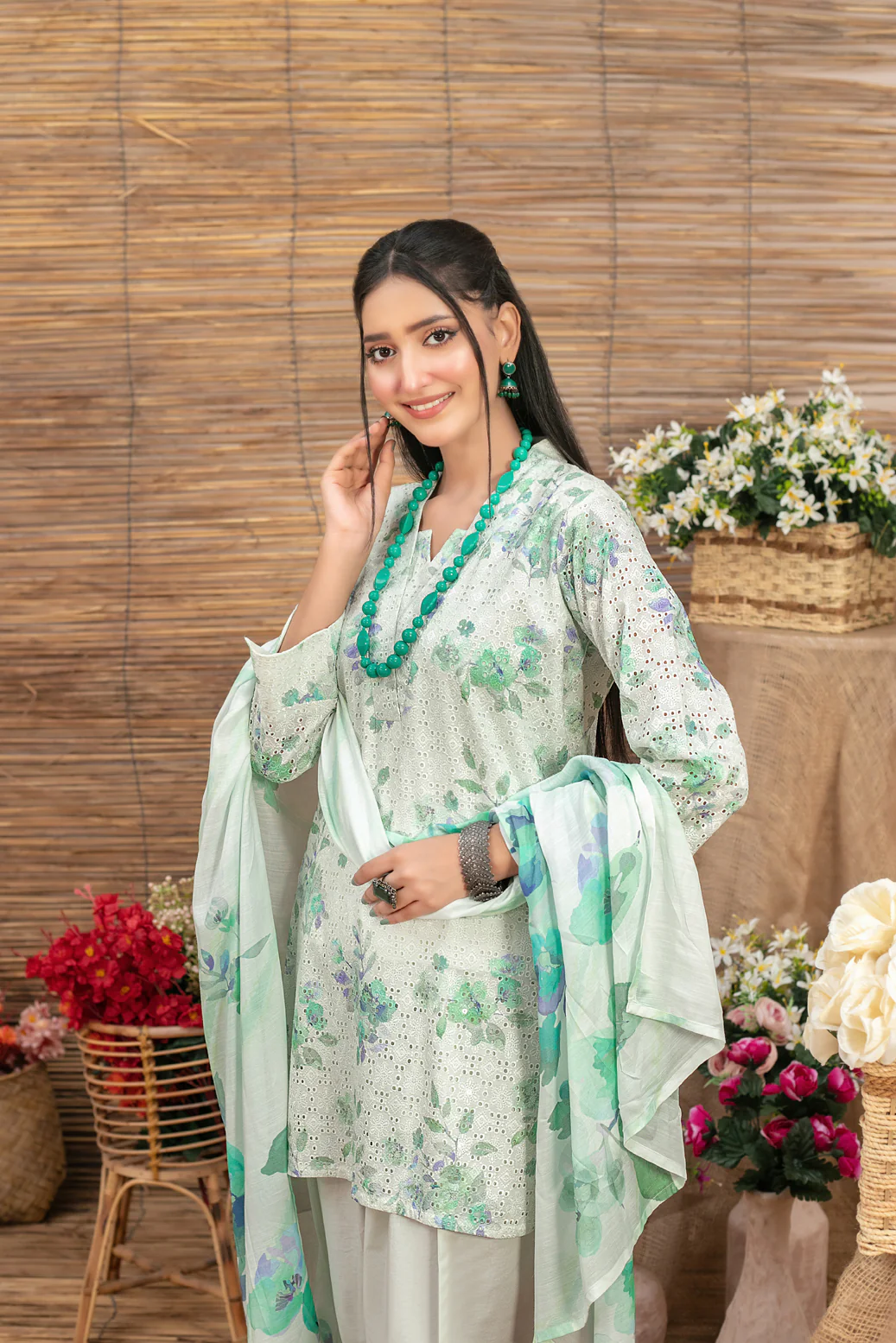 Zaynah 3pcs Stitched Schifli Lawn [D-1817] - Image 3