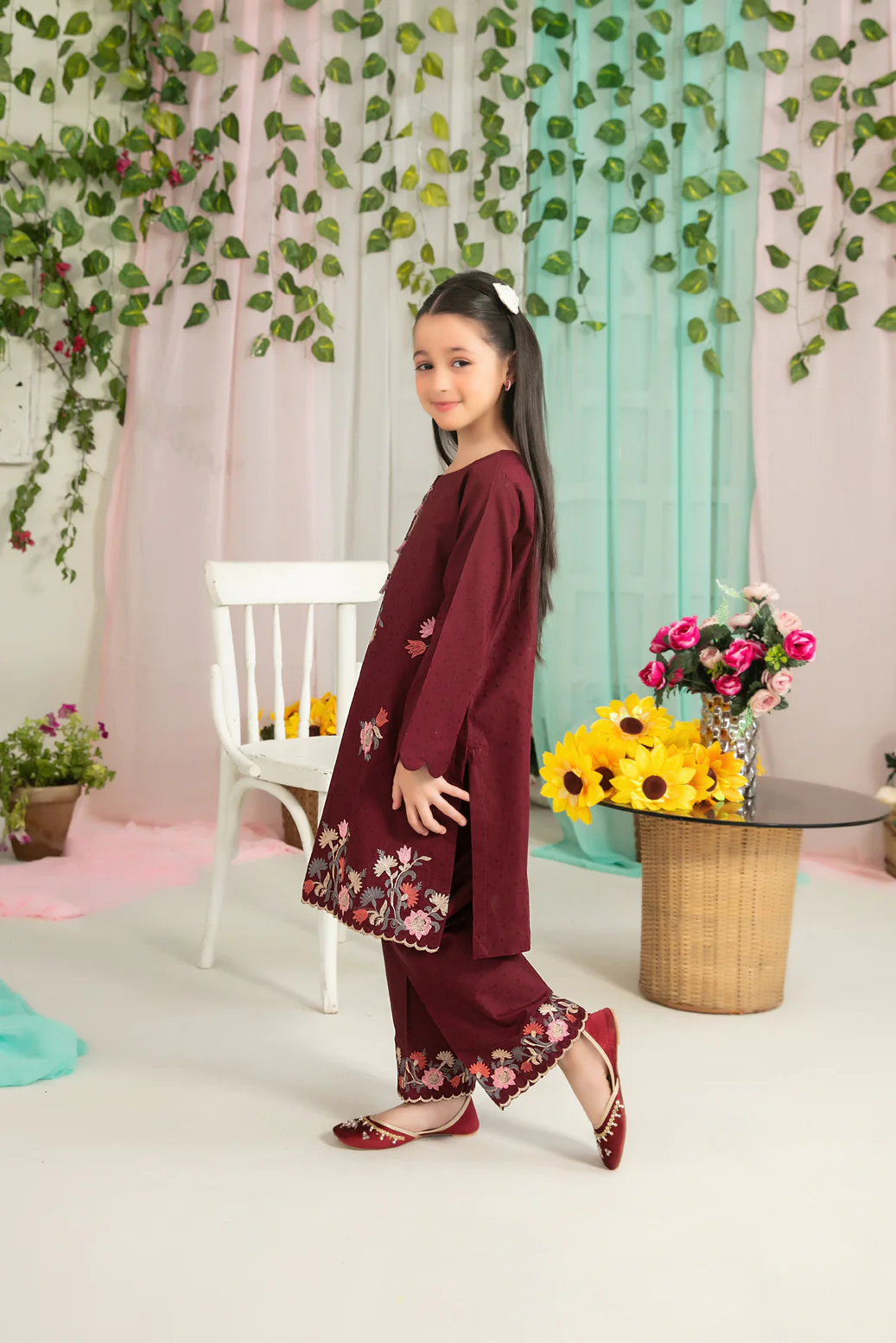 D-1533 - Pyari Saheli - Image 2