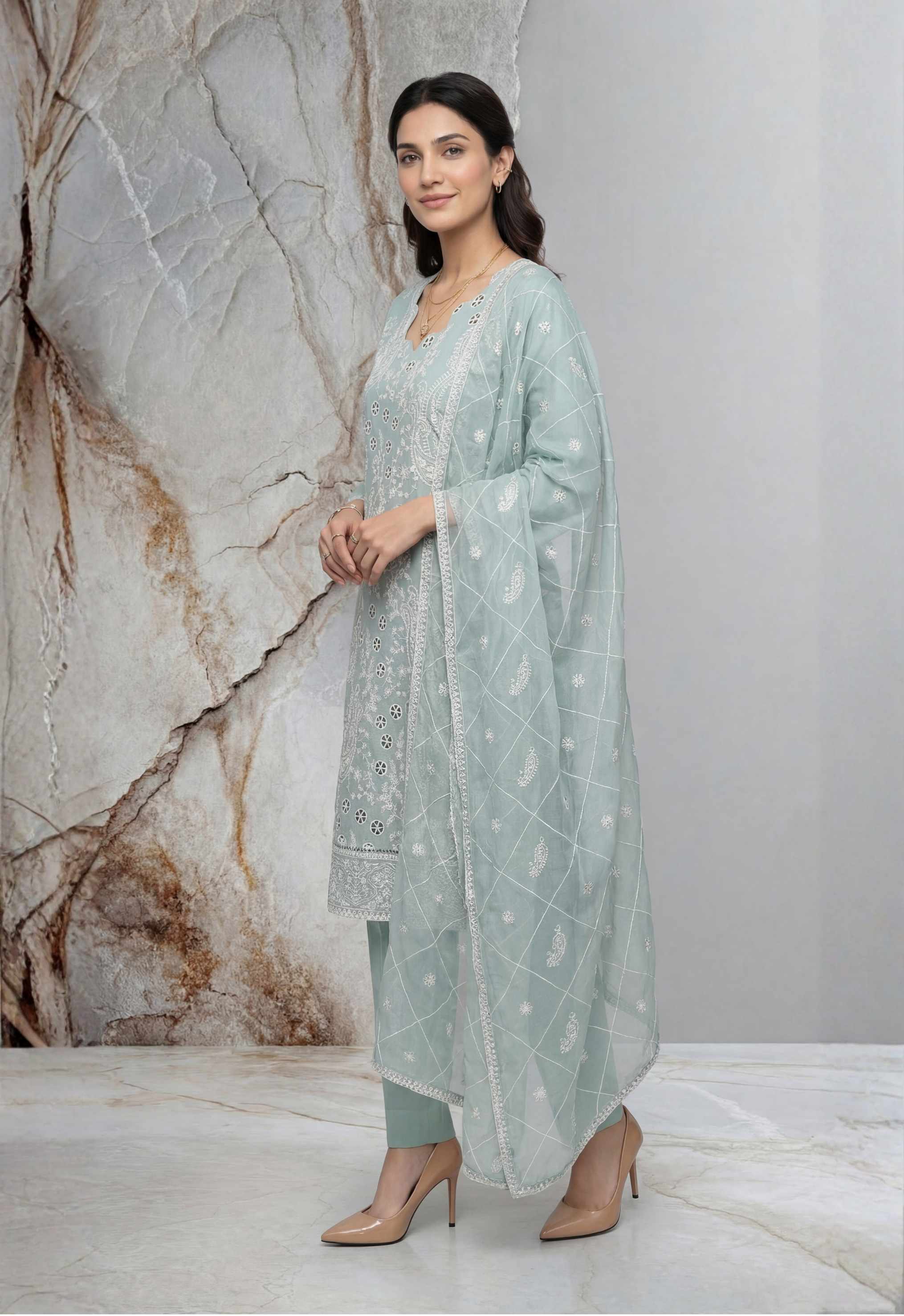D-1596 - Mazena - Image 2
