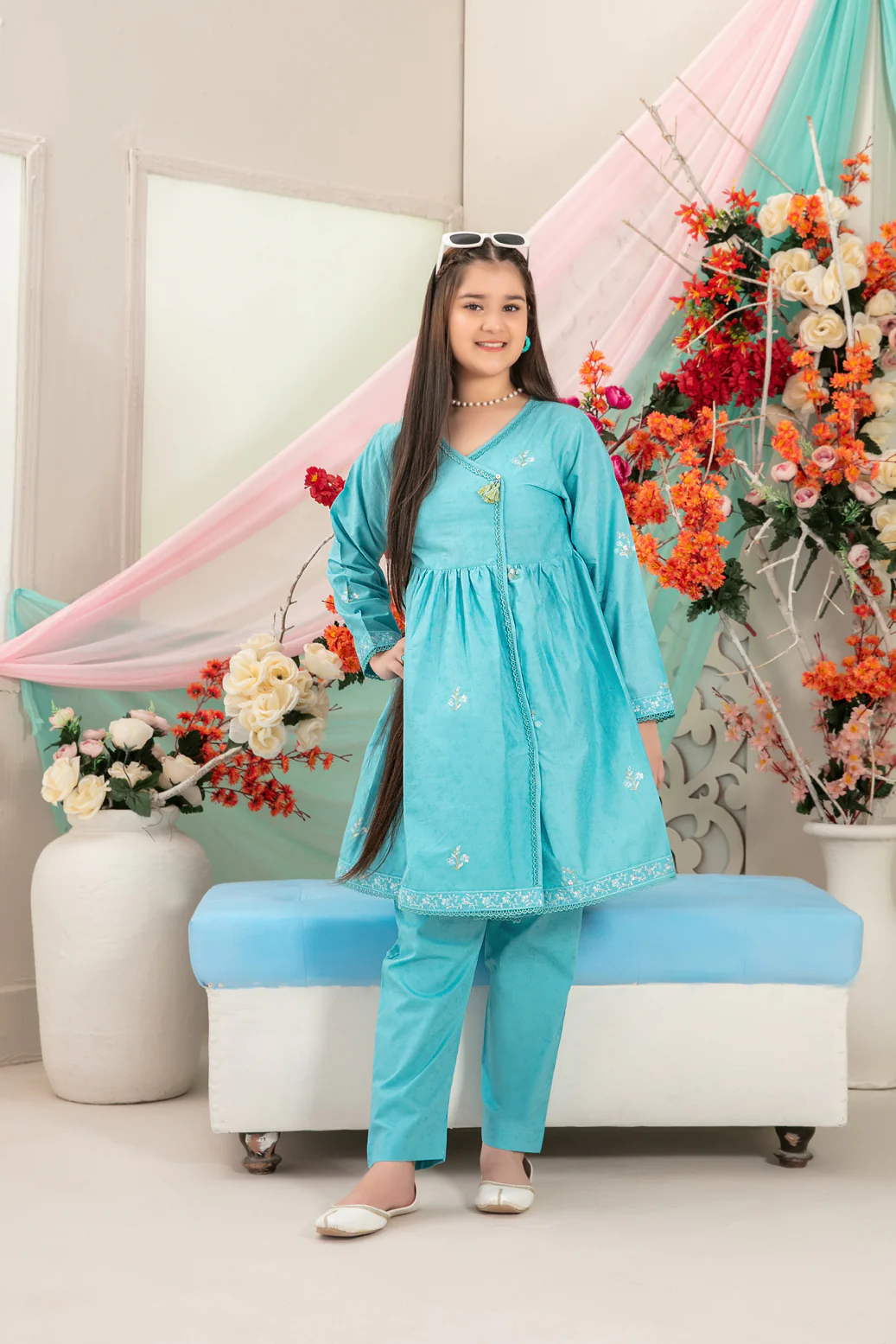 D-1666 - Raunaq Vol-1