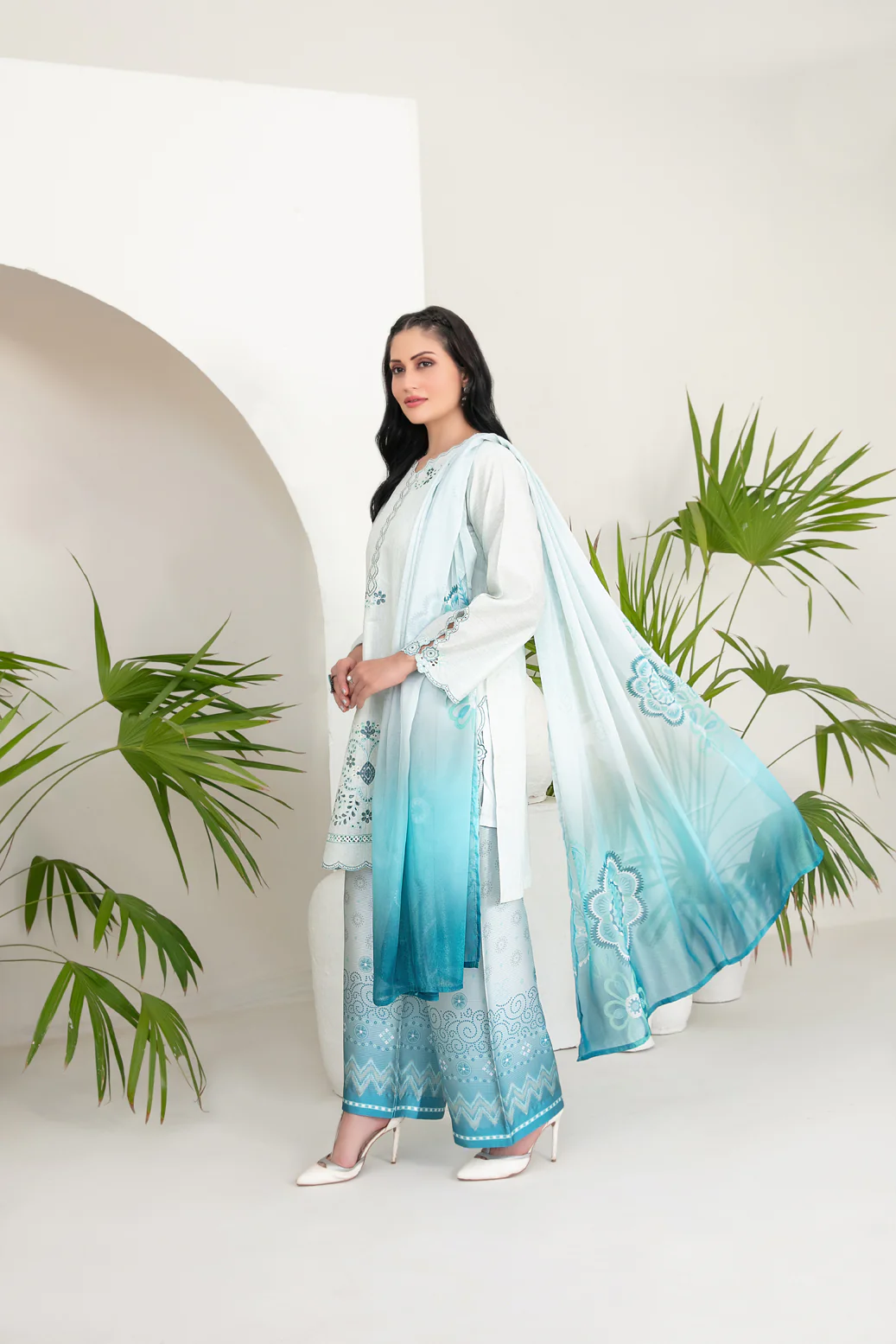D-1796 - Kamari (S) - Image 2