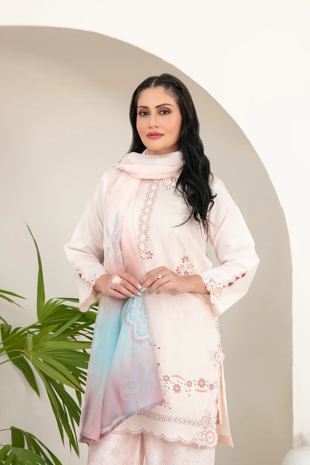 D-1798 - Kamari (S) - Image 3