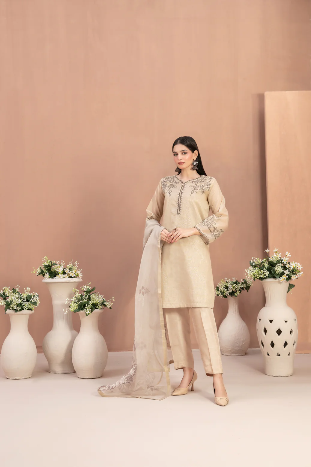 Aleyla Stitched Emb Khadi [D-1805]