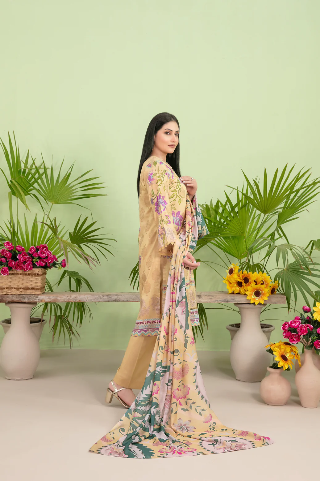 D-2082 - Florabel - Image 2