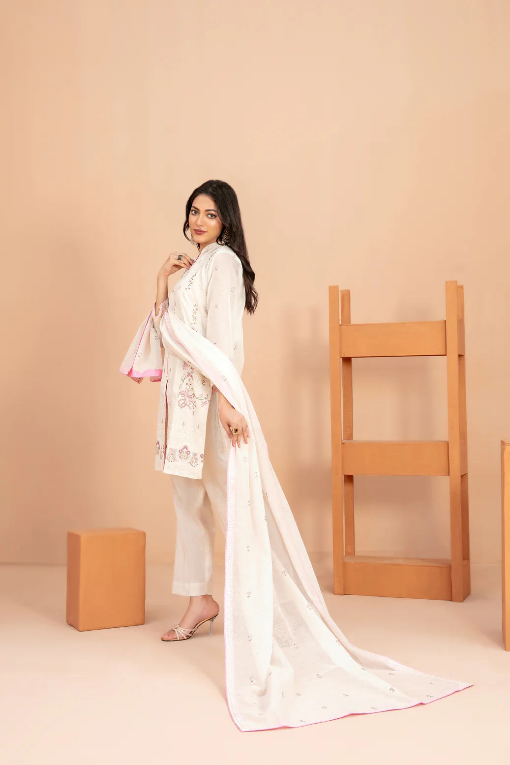 D-2131 - Sencia - Image 2