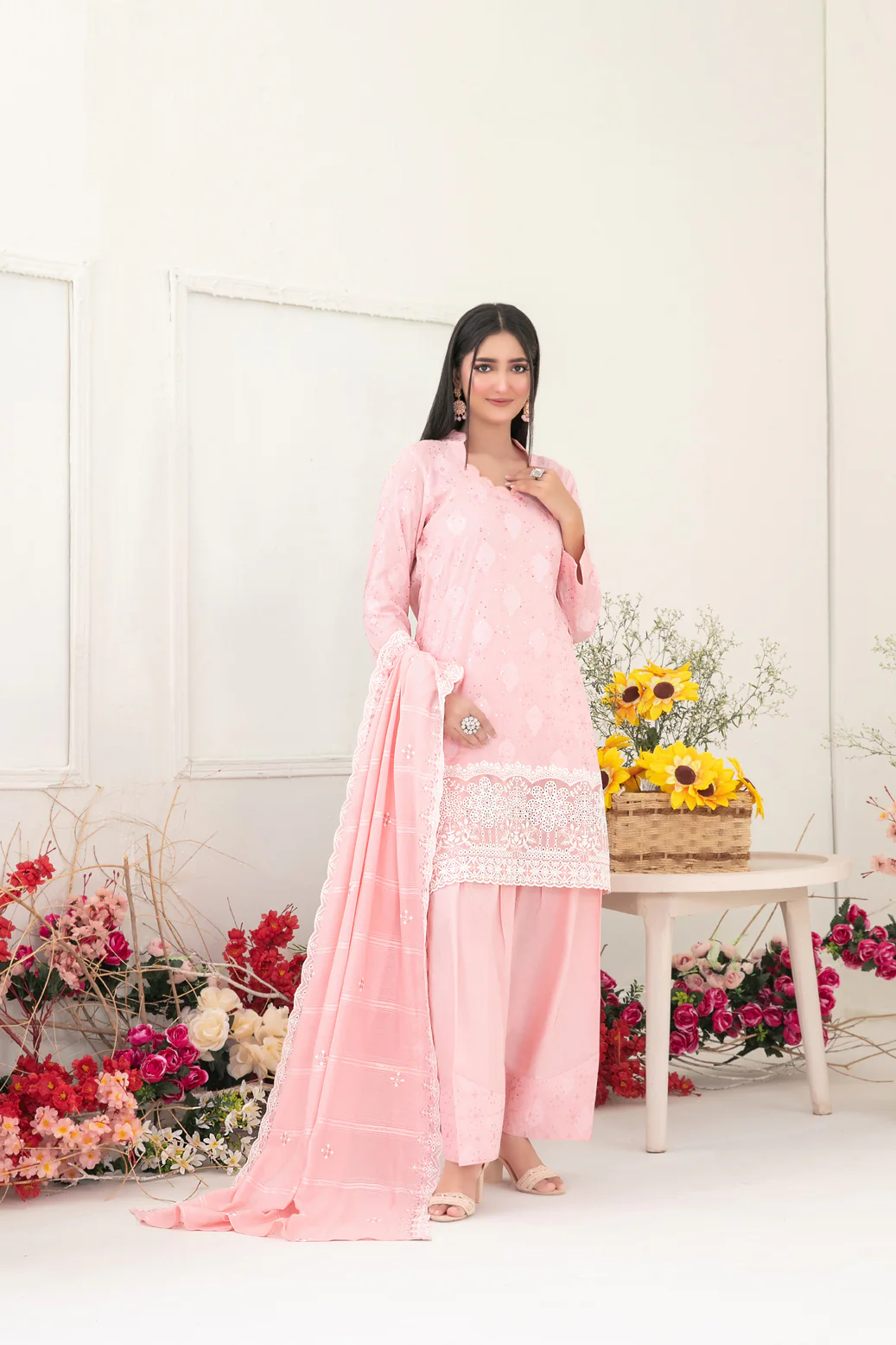Maneli 3pcs Un-Stitched Emb Lawn [D-2236]