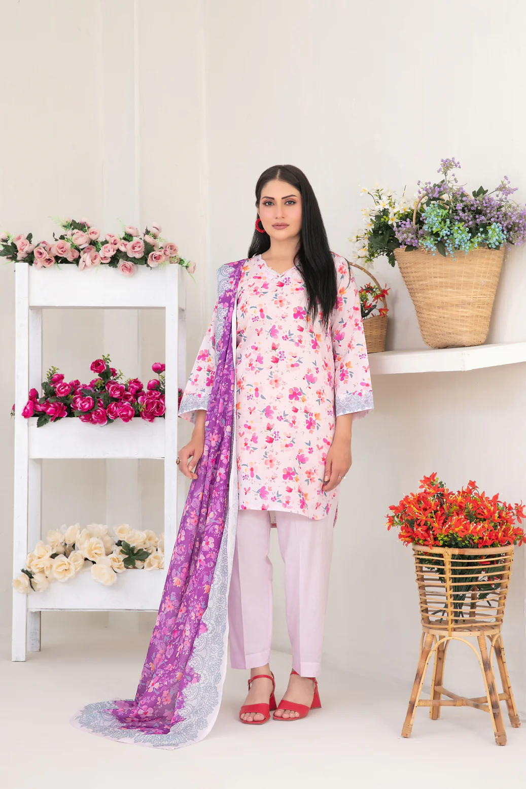 Mizna 3pcs Stitched Printed Lawn [D-2281]