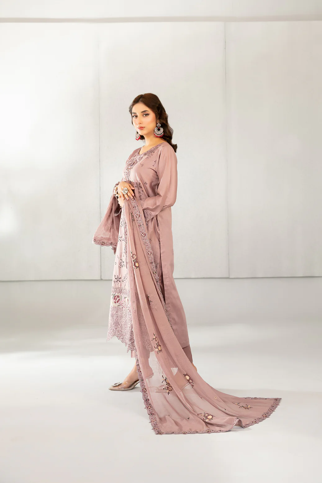 Azka 3pcs Stitched Emb Lawn [D-2823] - Image 2