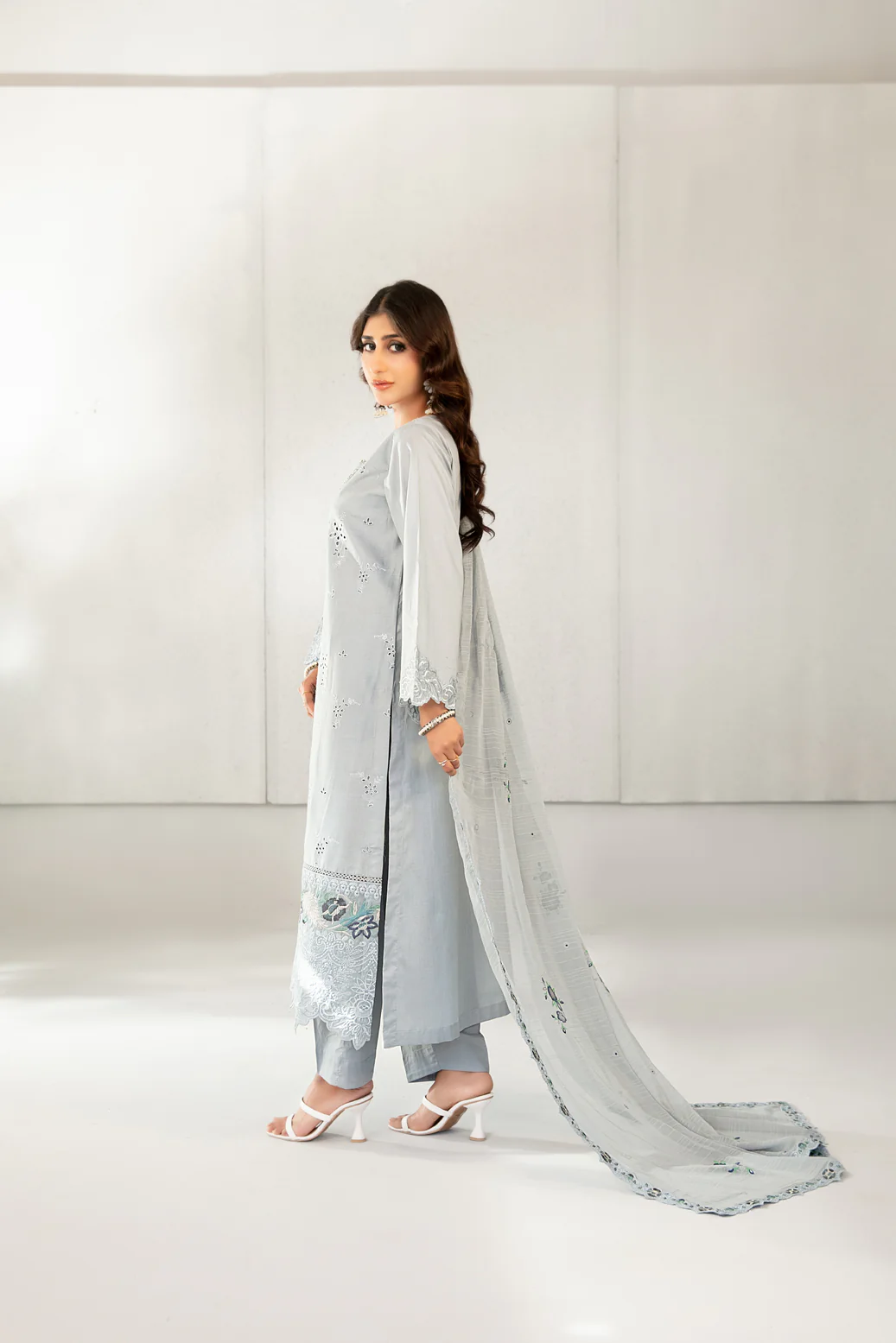 Azka 3pcs Stitched Emb Lawn [D-2827] - Image 2