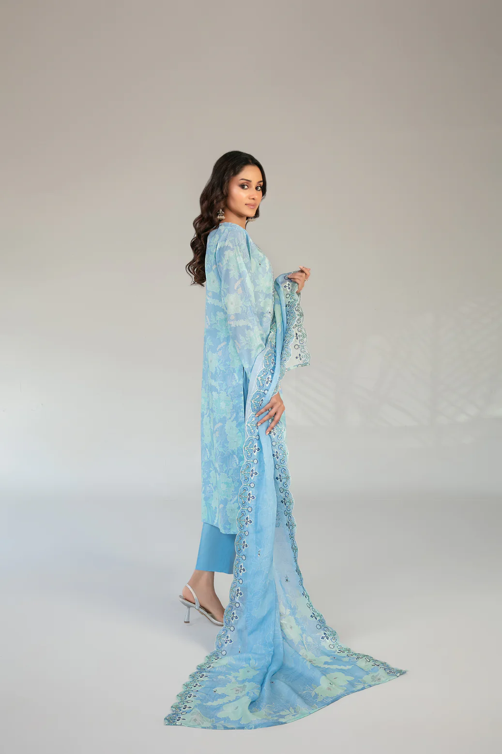 Casca 3pcs Un-Stitched Emb Printed Lawn [D-2905] - Image 2