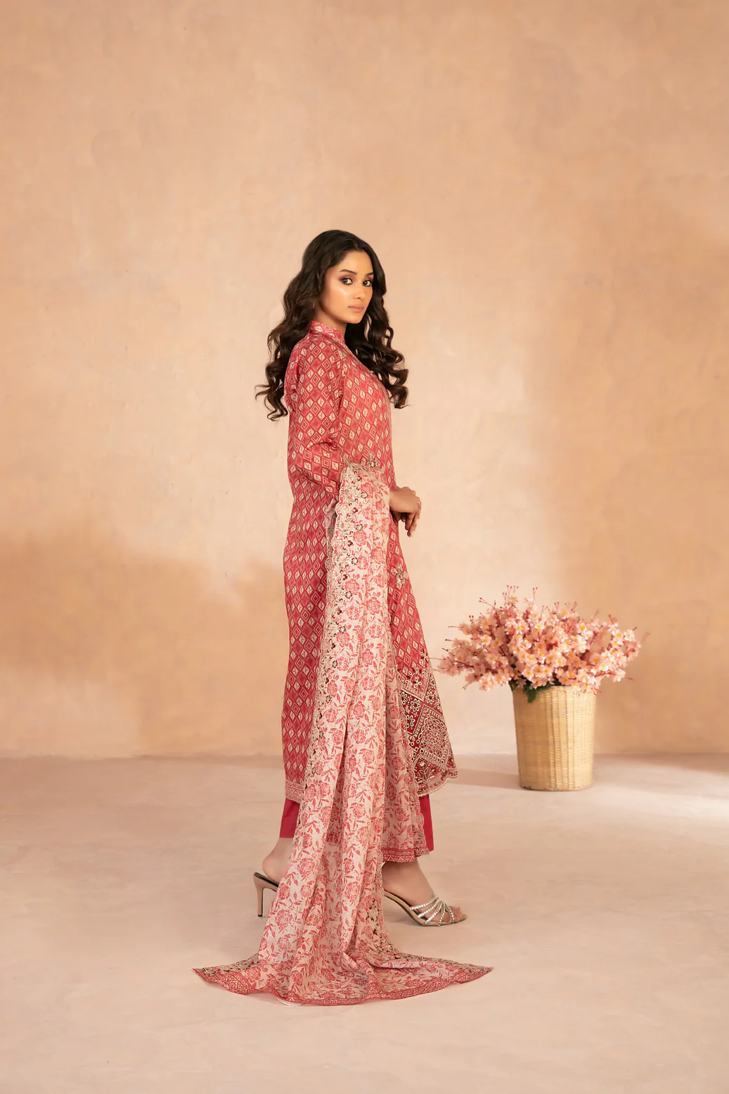 Daaliya 3 pcs Un-Stitched Emb Printed Lawn [D-2946] - Image 2