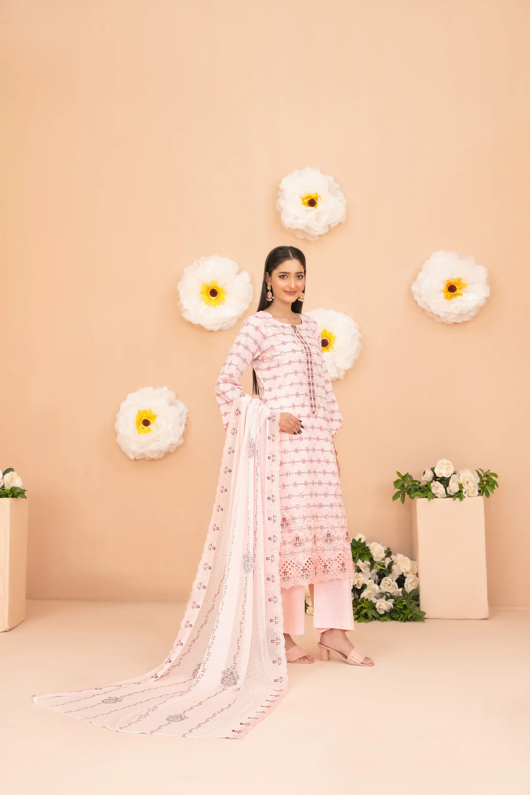 Mubsira 3pcs Un-Stitched Emb Lawn[D-3028] - Image 2