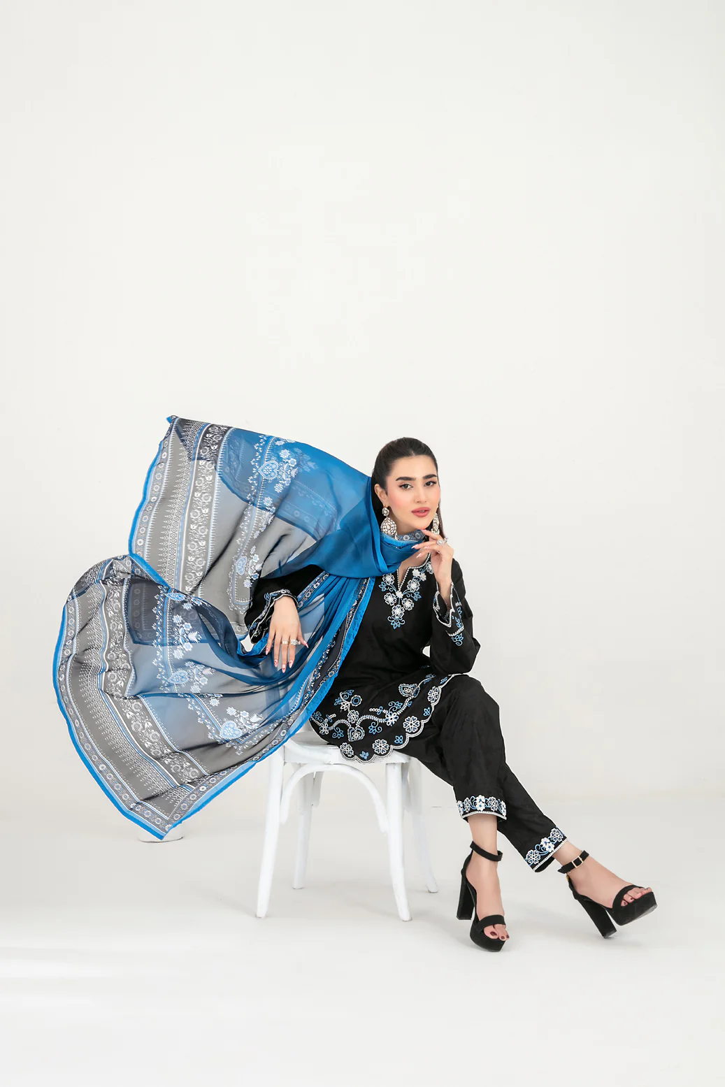 Dijaa Vol-1 Stitched Emb Cotton [D-3032] - Image 3