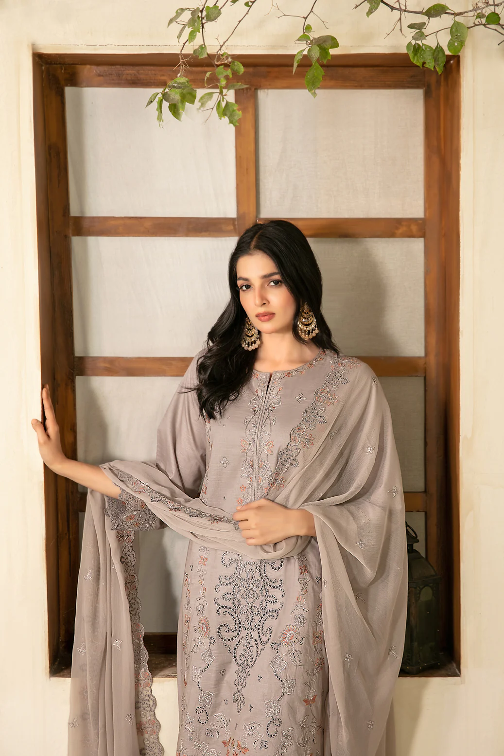 Zarla 3pcs Stitched Emb Lawn [D-3039] - Image 3