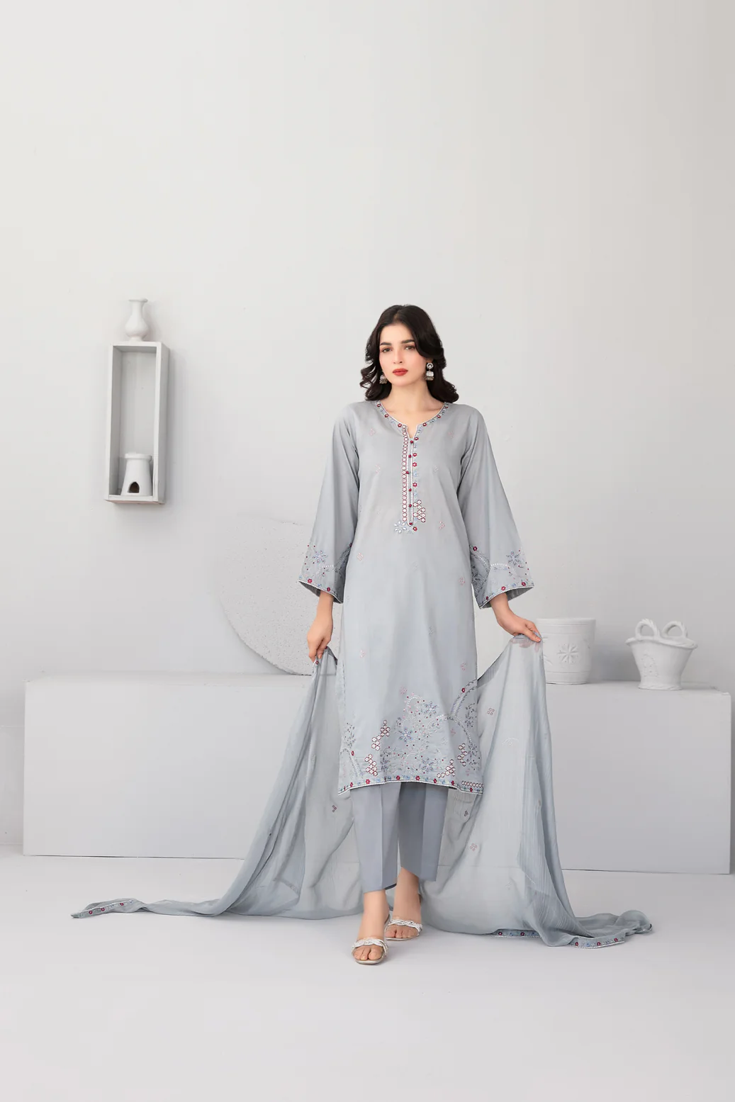 Hayya 3pcs Stitched Emb Lawn [D-3148]