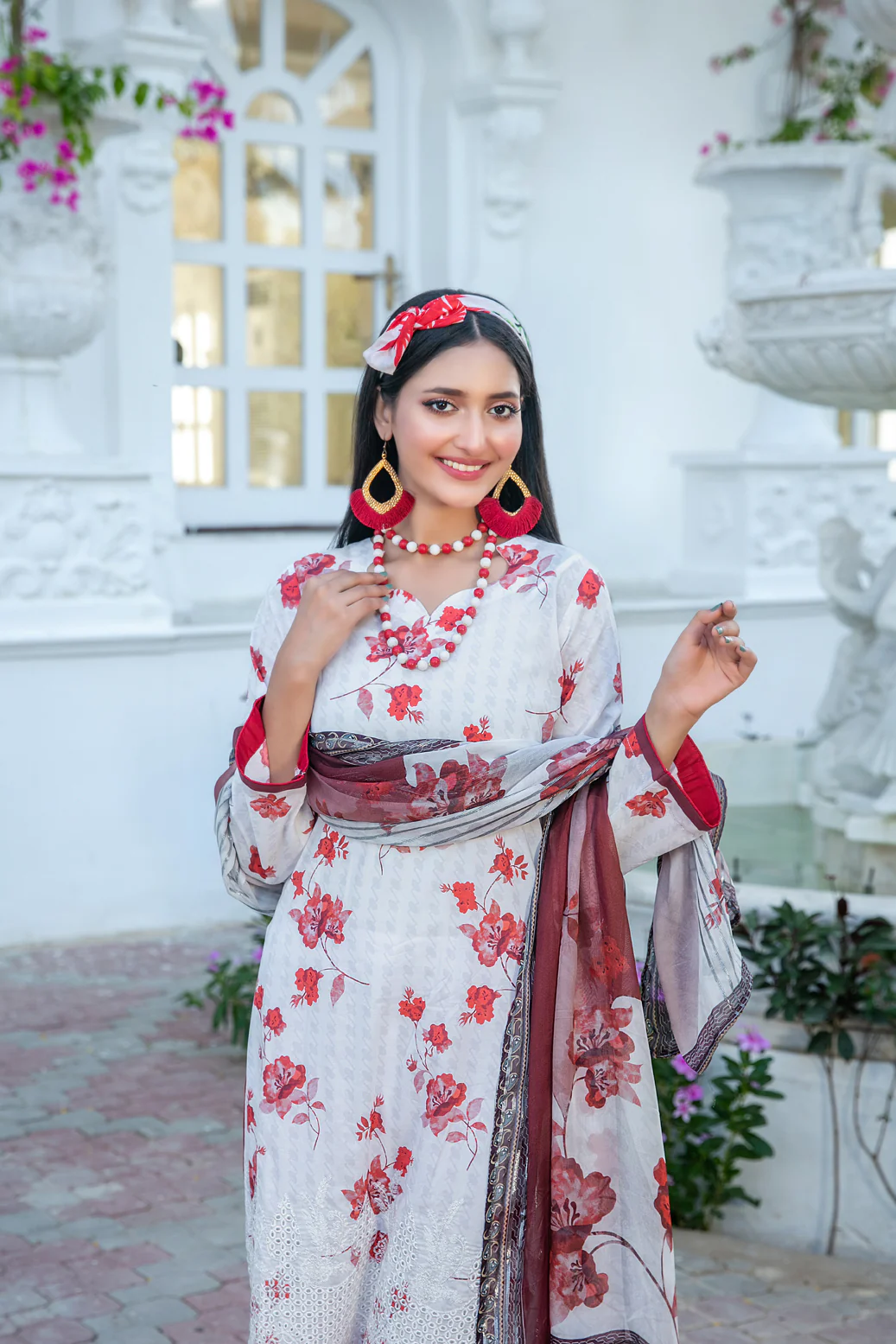 Nazakat 3pcs Un-Stitched  Printed Lawn [D-3392] - Image 3