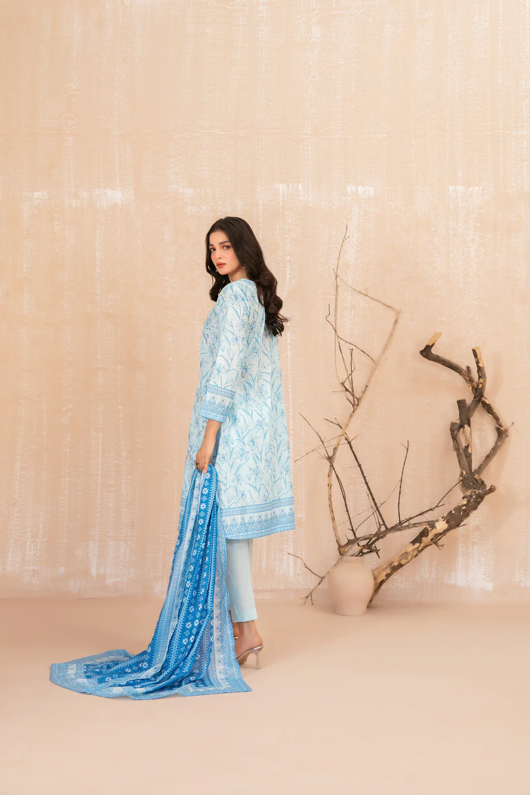 Auri 3pcs Un-Stitched Emb Printed Lawn [D-3506] - Image 2
