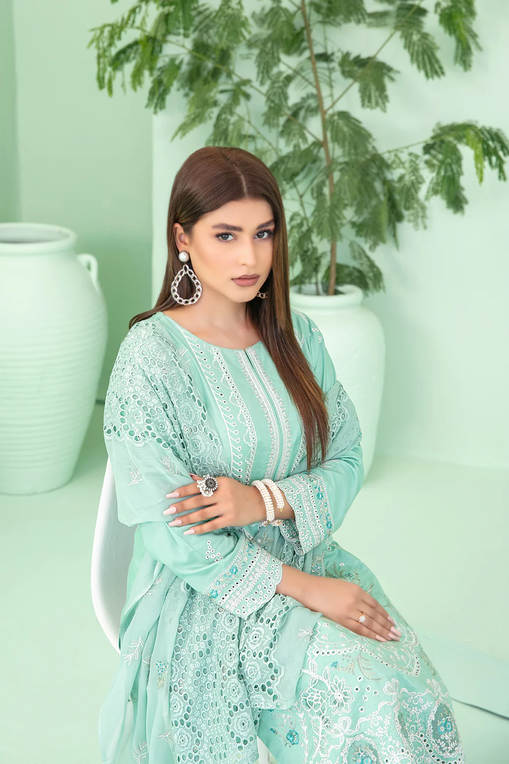 Sihana 3pcs Stitched Embroidered Staple [D-3919] - Image 3