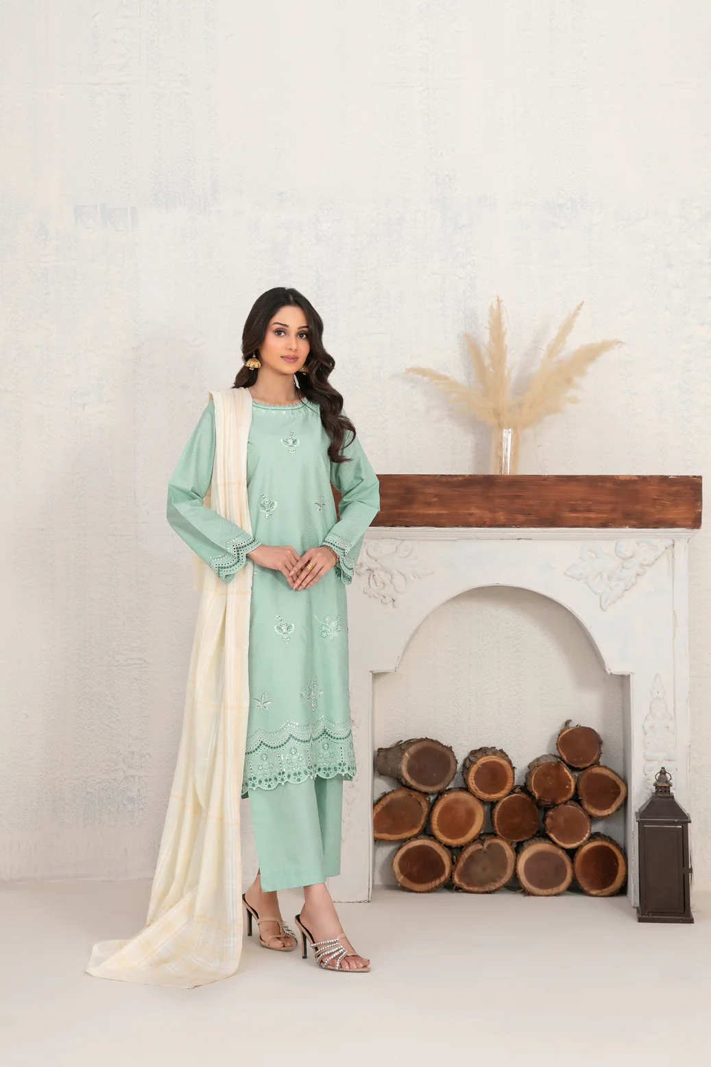 Selah 3pcs Semi-Stitched Emb Jacquard Cotton [D-4017]