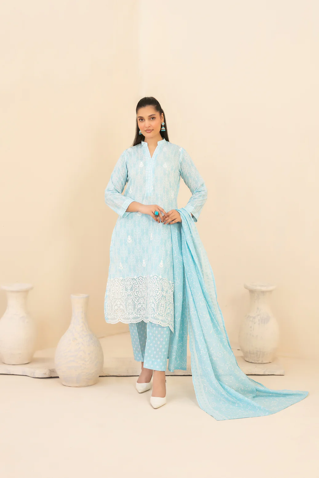 Marin 3pcs Un-Stitched Emb Printed Lawn [D-4025]
