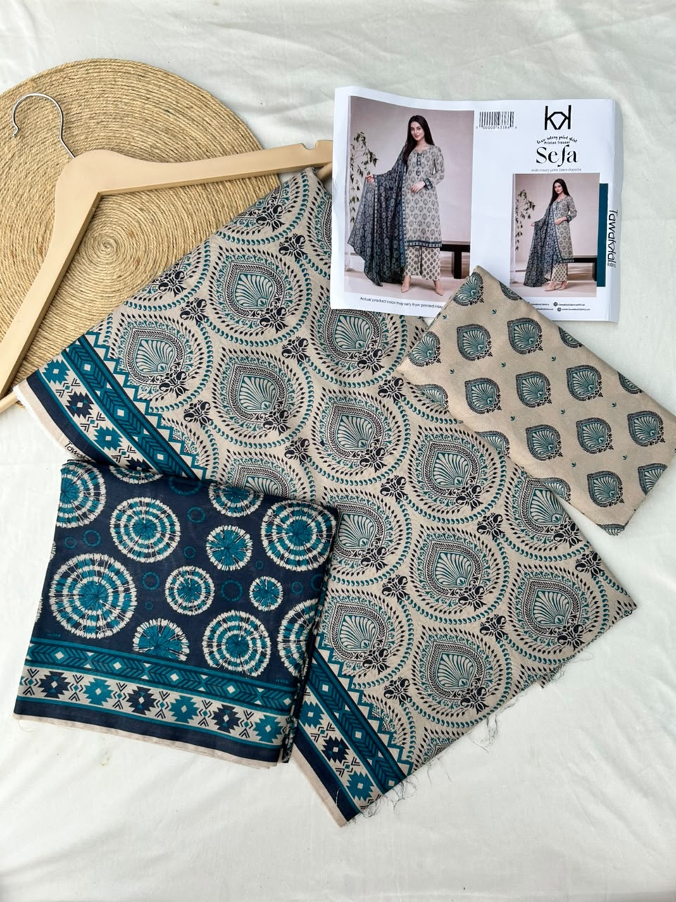 Sefa 3pcs Un-Stitched Printed Lawn [D-4136] - Image 2
