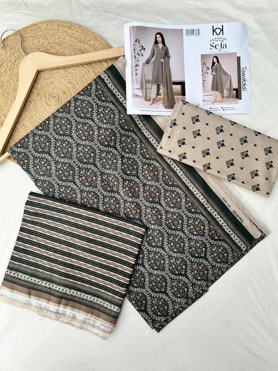 Sefa 3pcs Un-Stitched Printed Lawn [D-4142] - Image 2
