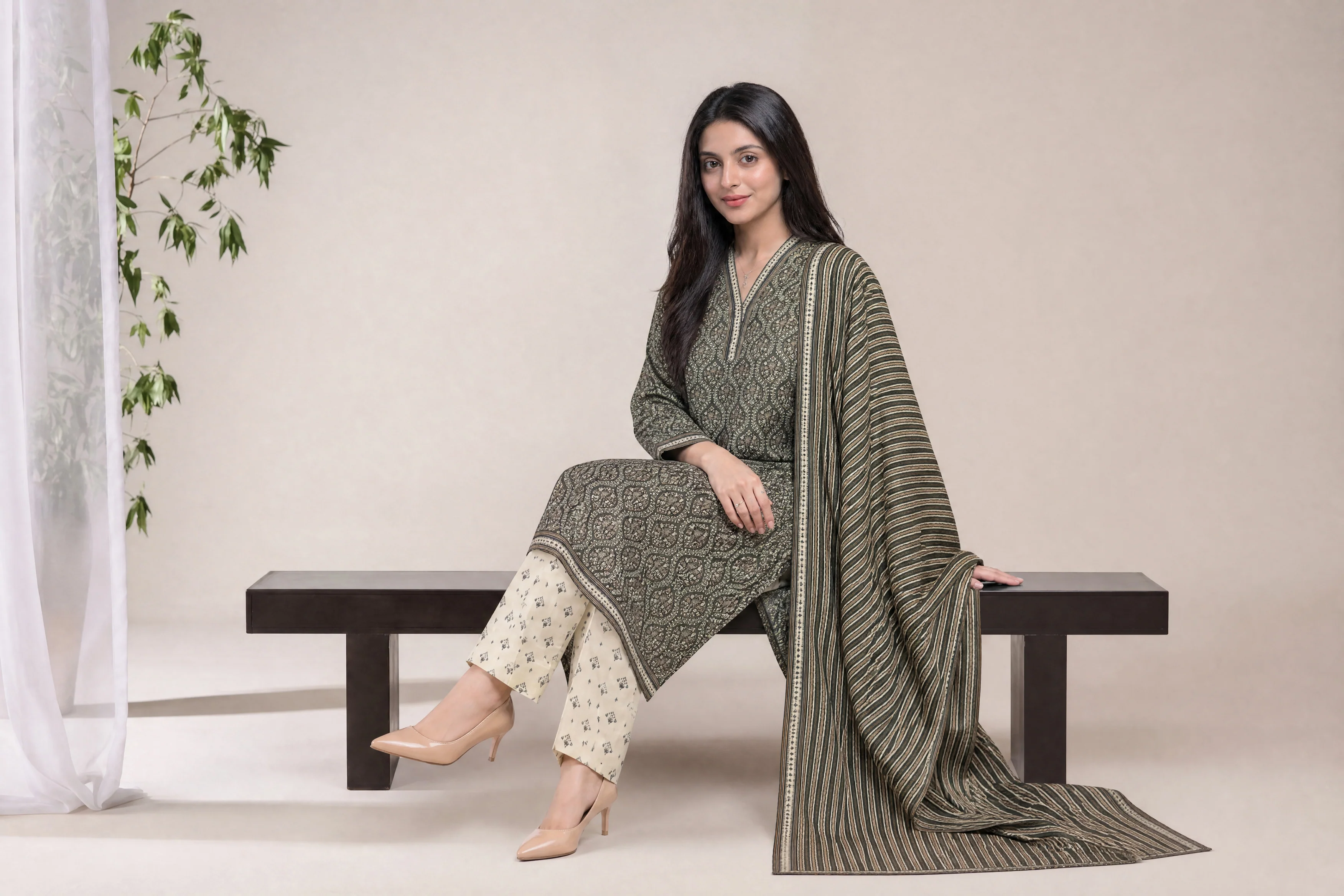 Sefa 3pcs Un-Stitched Printed Lawn [D-4142] - Image 4