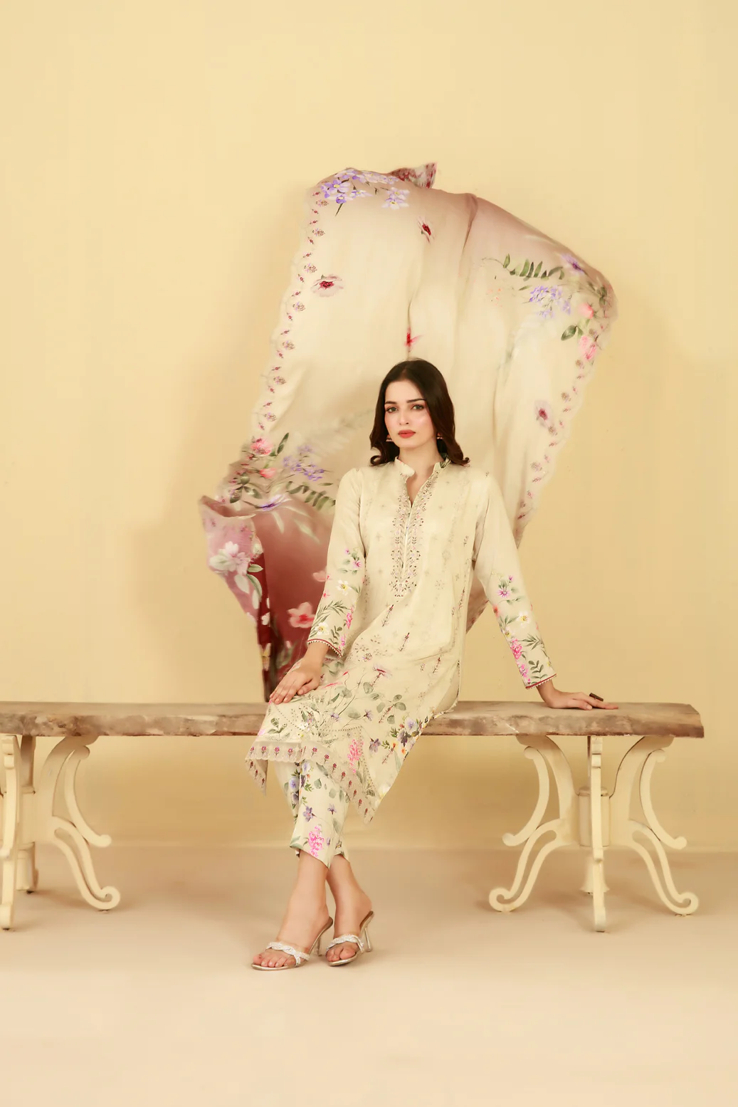 D-4426 - Farda (S) - Image 3