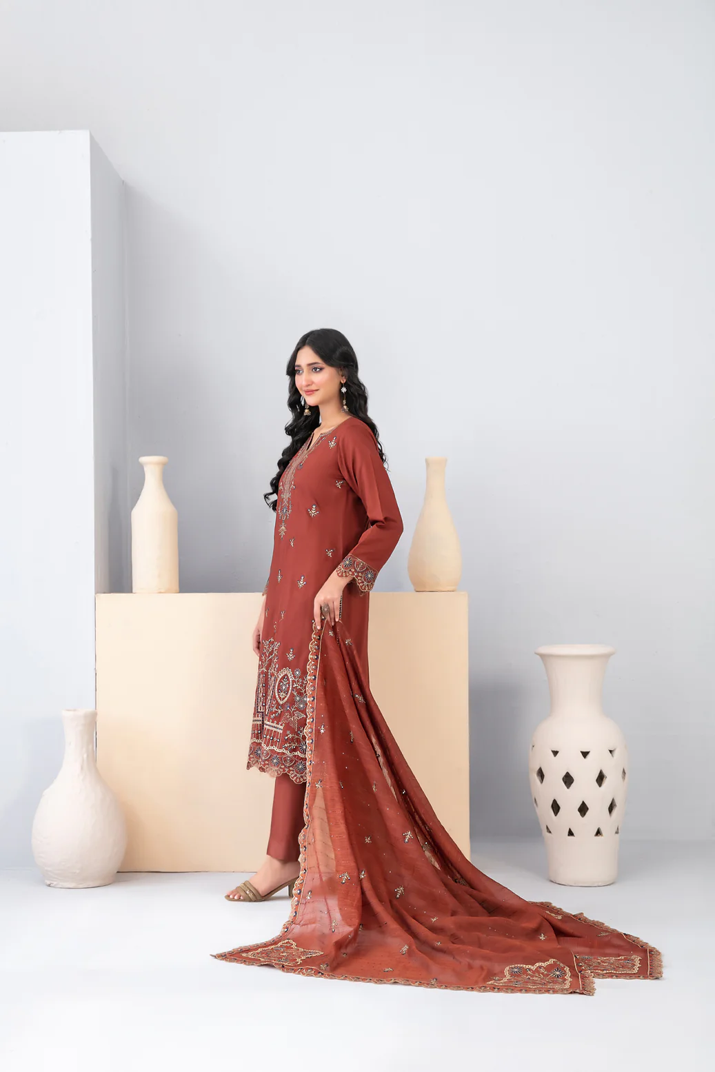 D-4453 - Syera (S) - Image 2