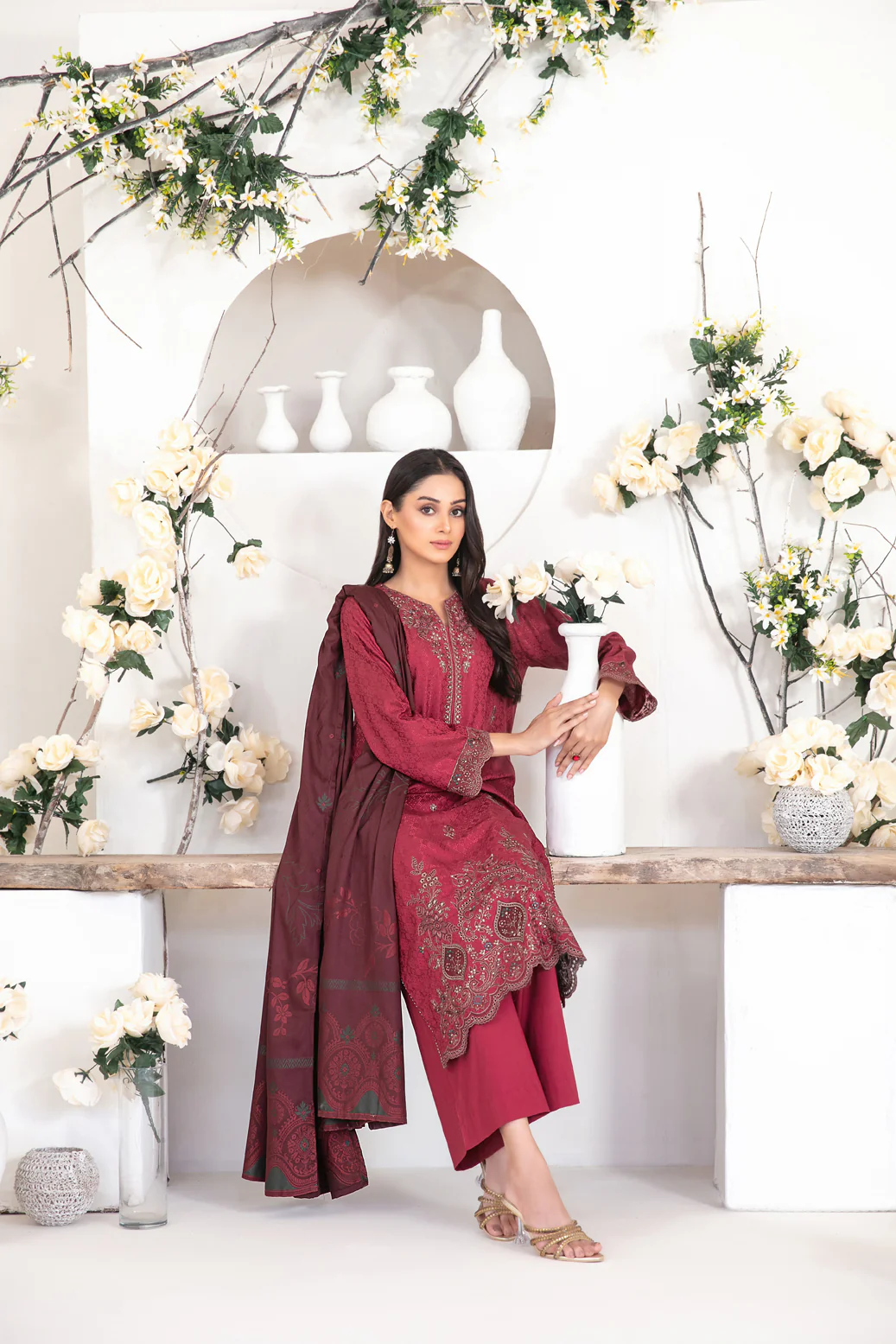 D-4555 - Yumna (S) - Image 3