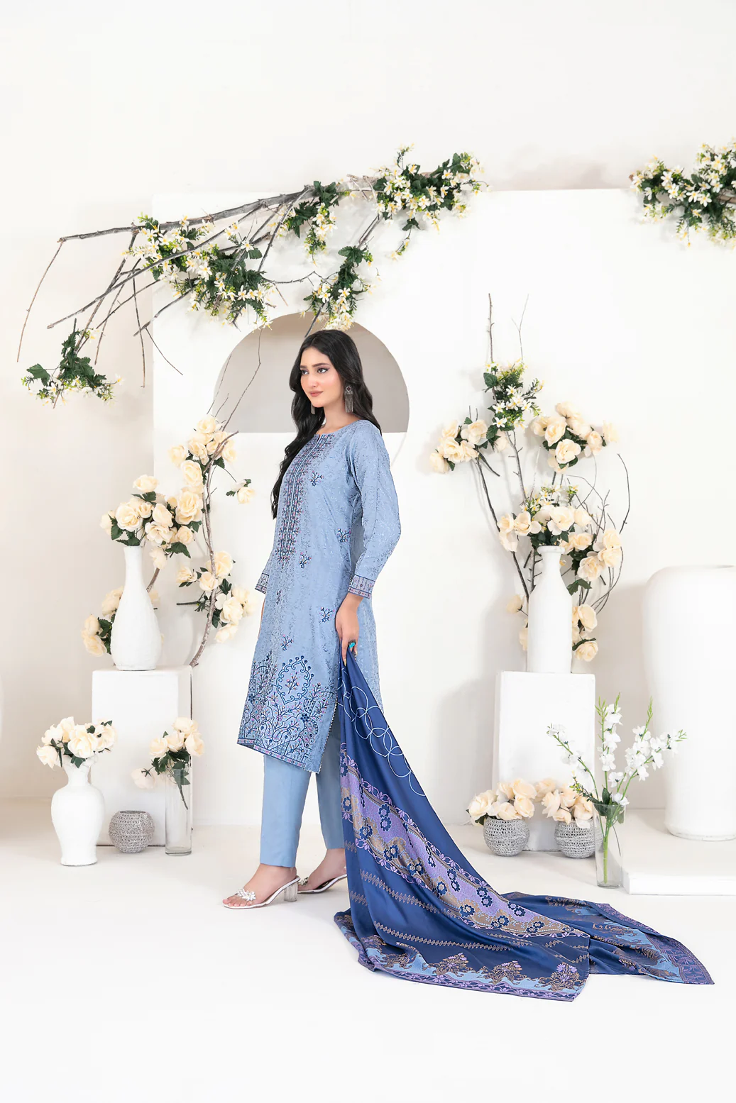 D-4558 - Yumna (S) - Image 2