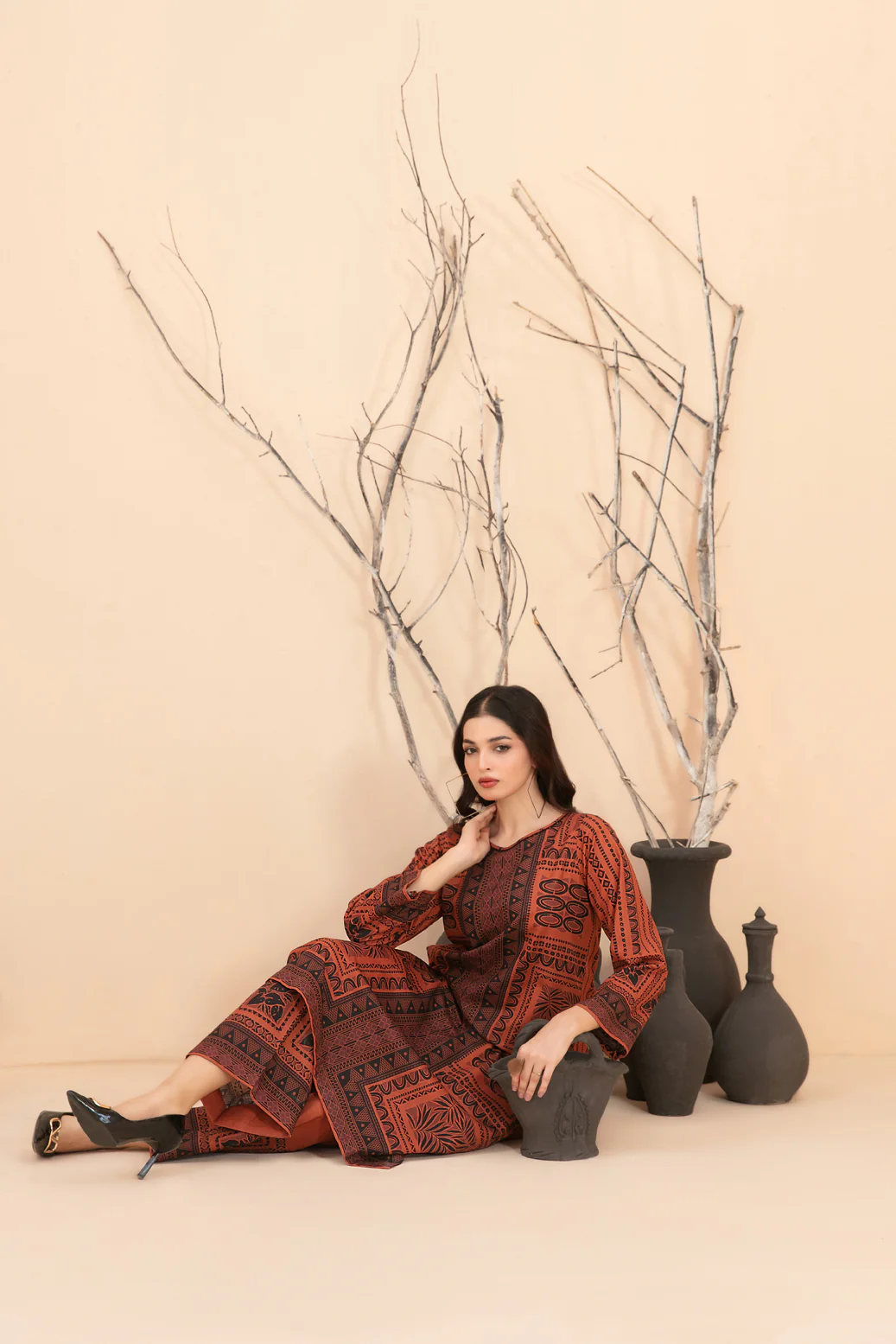 D-4608 - Dinah - Image 3