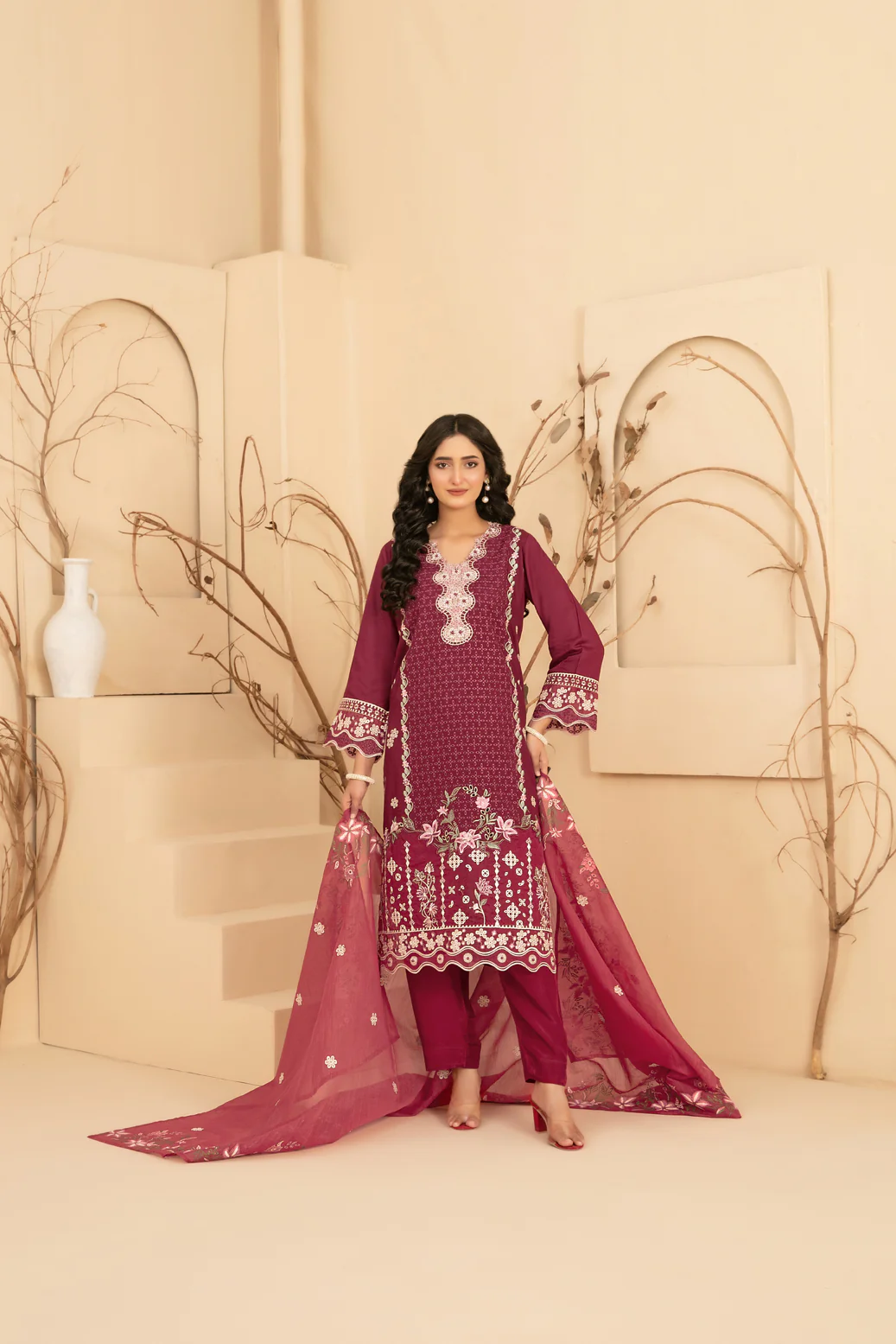 D-4656 - Amaira