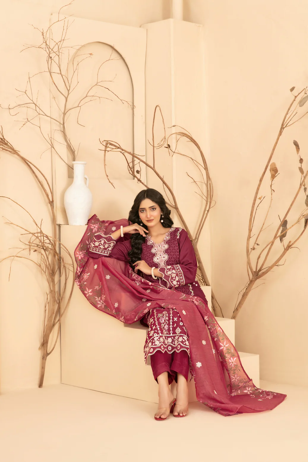D-4656 - Amaira - Image 3