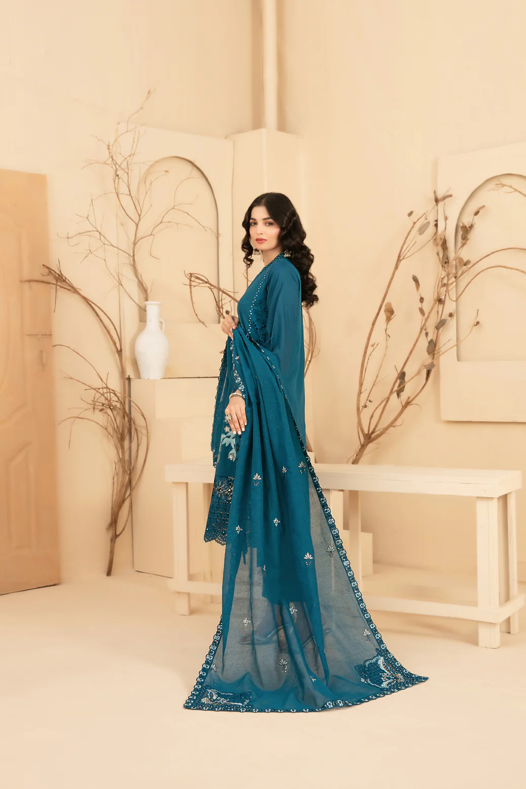 D-4657 - Amaira (S) - Image 2