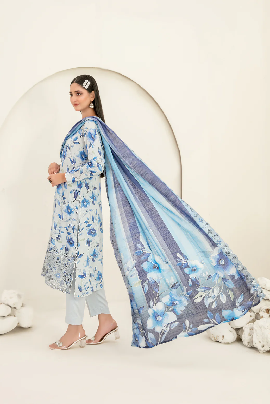 D-4897 - Suhana - Image 2