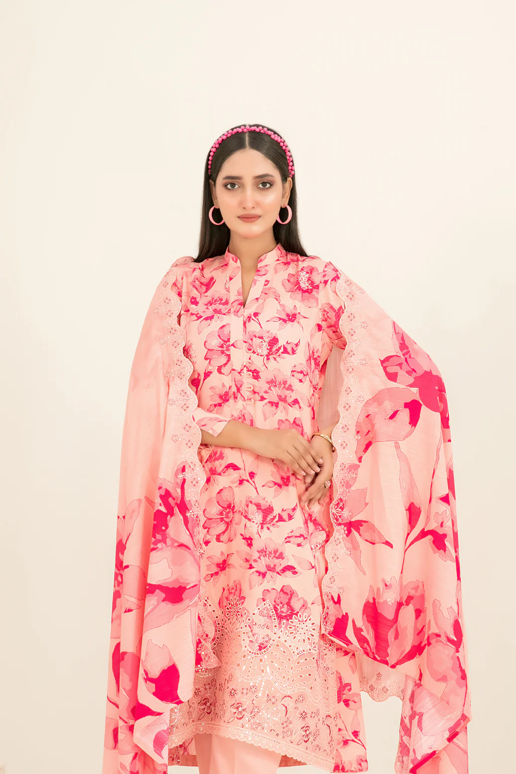 D-4899 - Suhana - Image 3