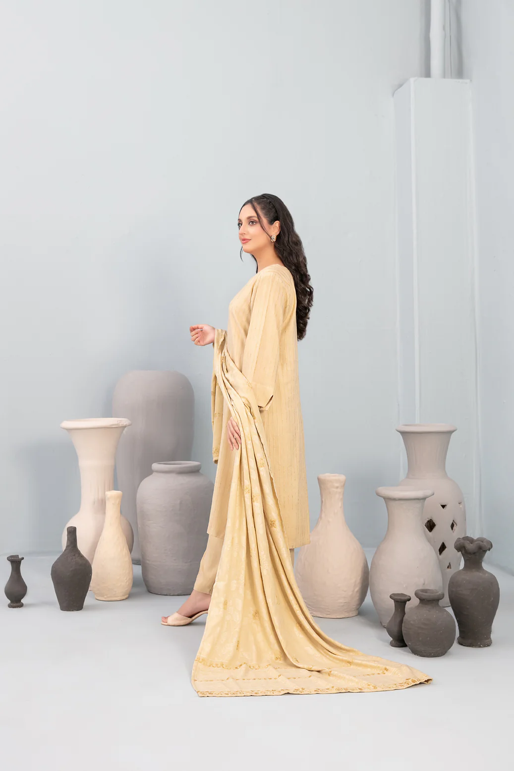 D-4991 - Onaya - Image 3