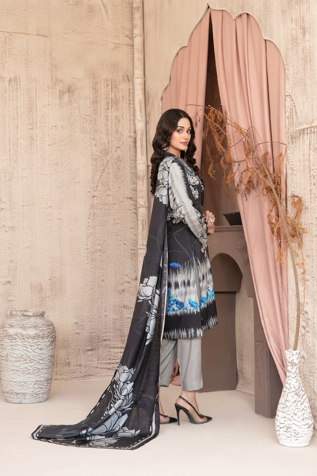 D-5052 - Rasha Vol-1 - Image 2