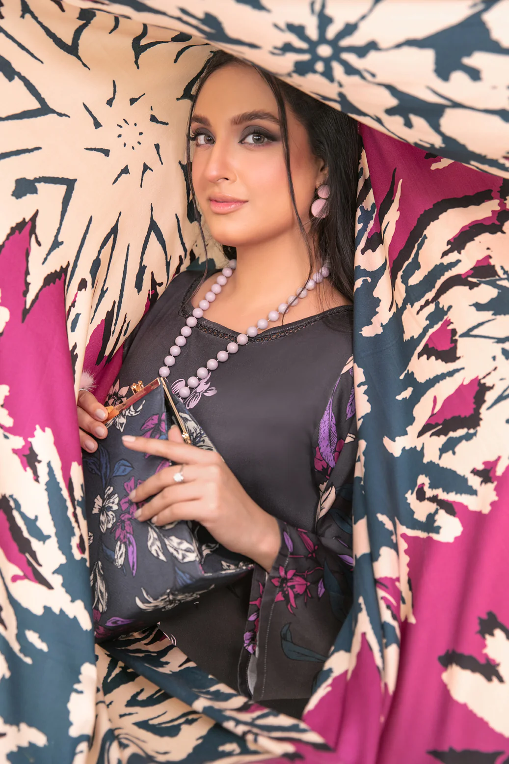LAYINA 3Pcs Stitched Printed Staple [D-5083] - Image 3