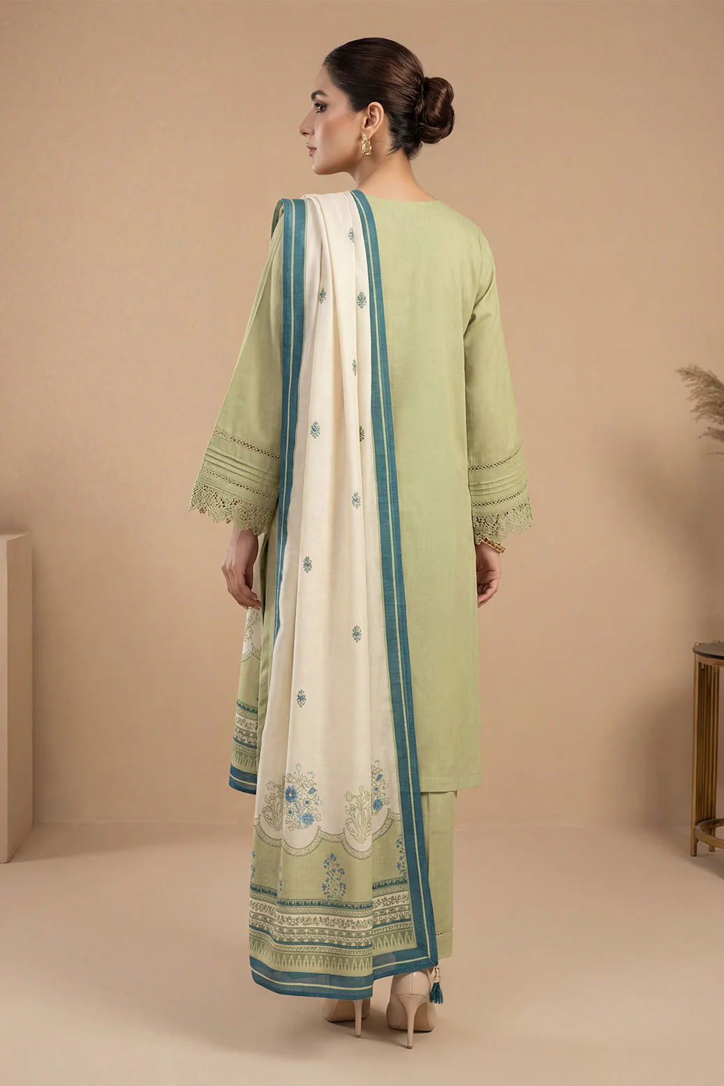 D-5303 - Nayyab Vol-2 - Image 2