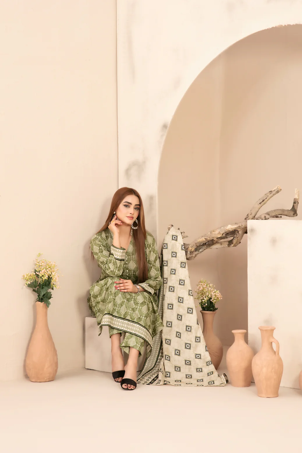 D-5332 - Chahat (S) - Image 3