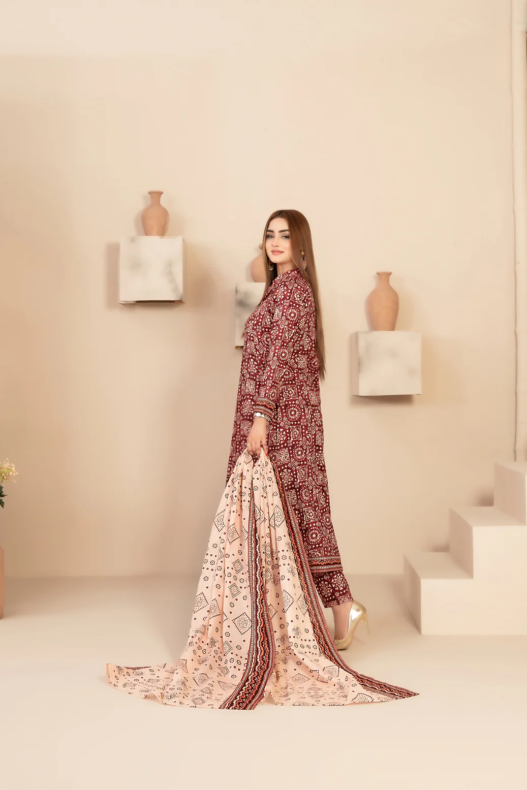 D-5335 - Chahat (S) - Image 2