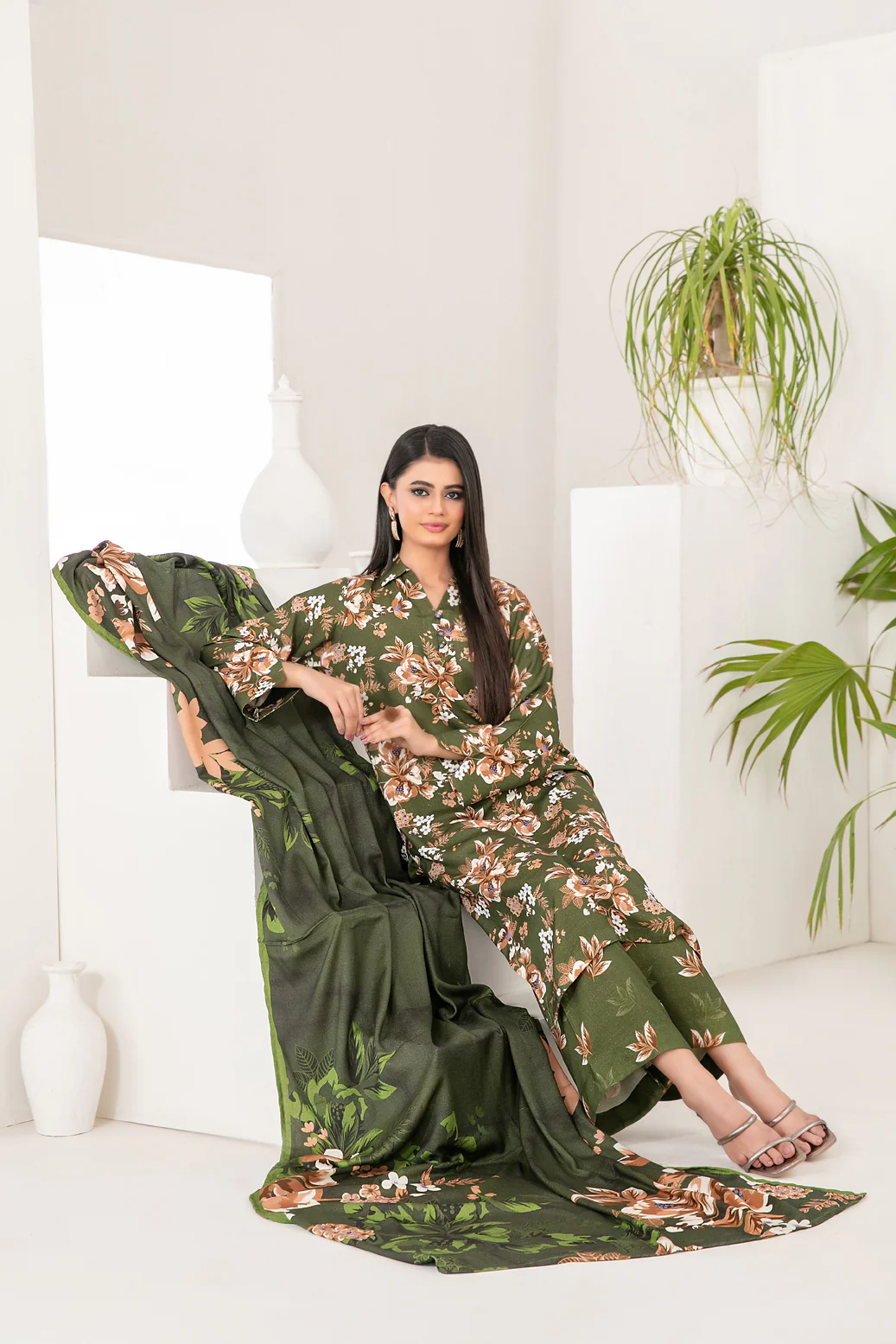D-5438 - Floral Essentials - Image 3