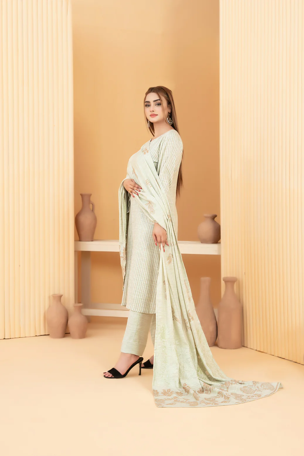 D-5522 - Abiha - Image 2