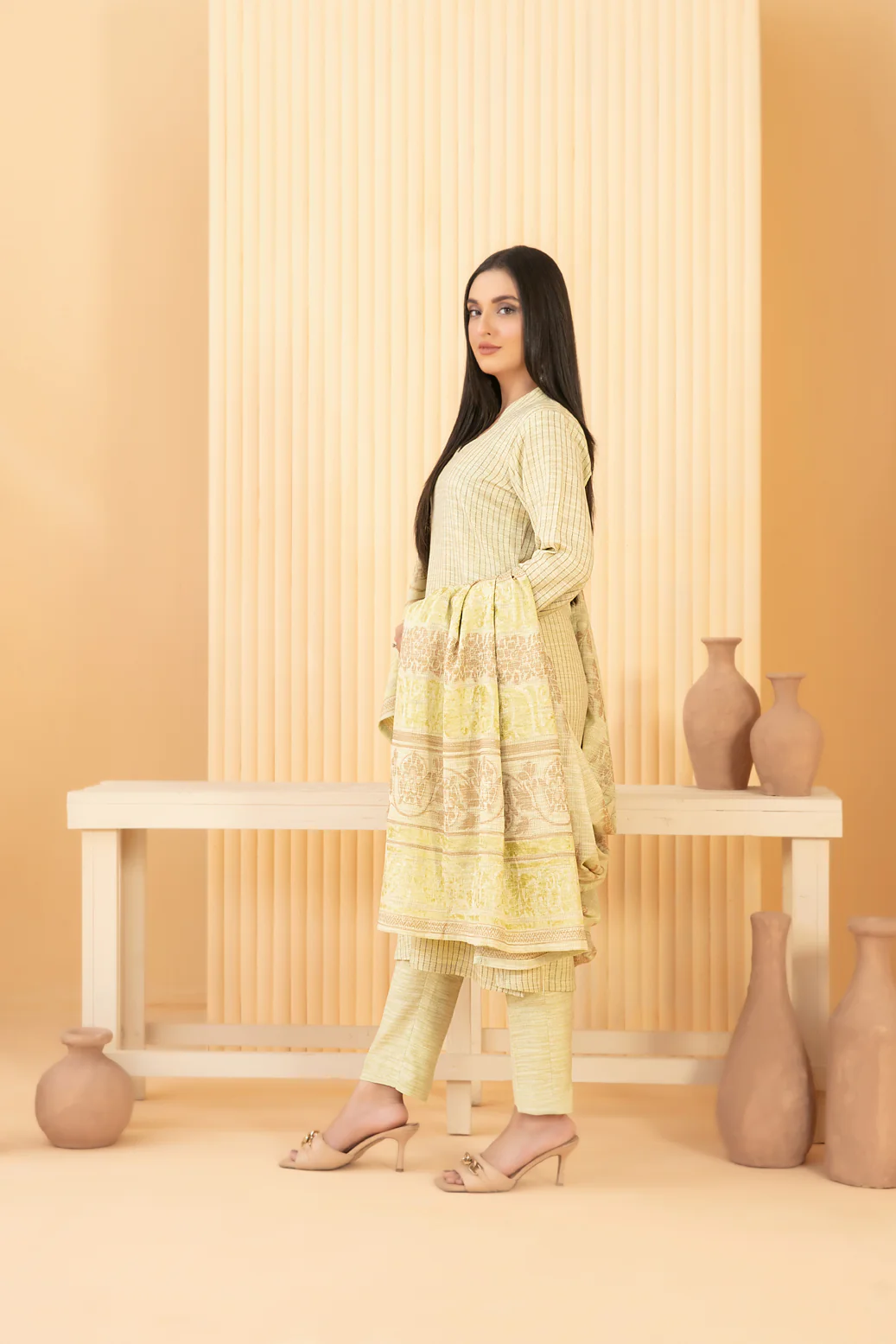 D-5525 - Abiha - Image 2