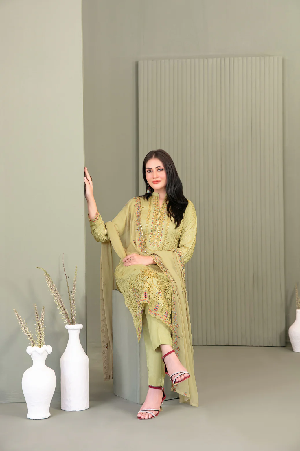 D-5558 - Asha - Image 3
