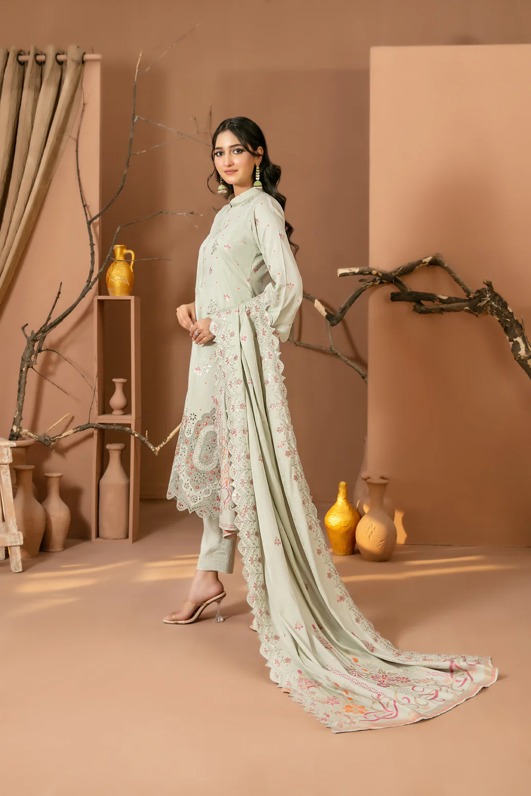 D-5568 - Zouq - Image 2