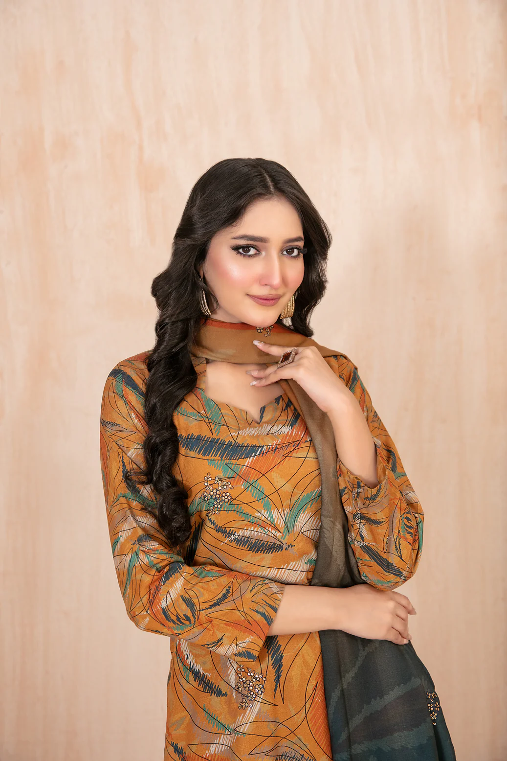 D-5623 - Azeena - Image 3