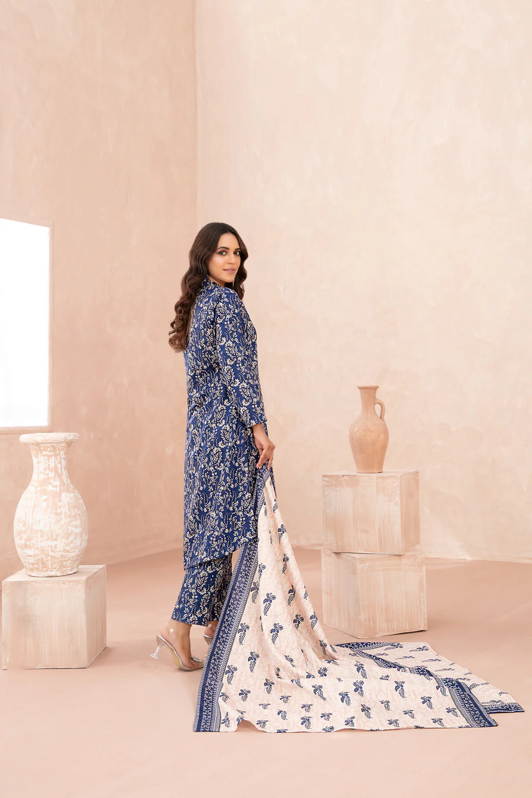 D-5644 - Nazli (S) - Image 2